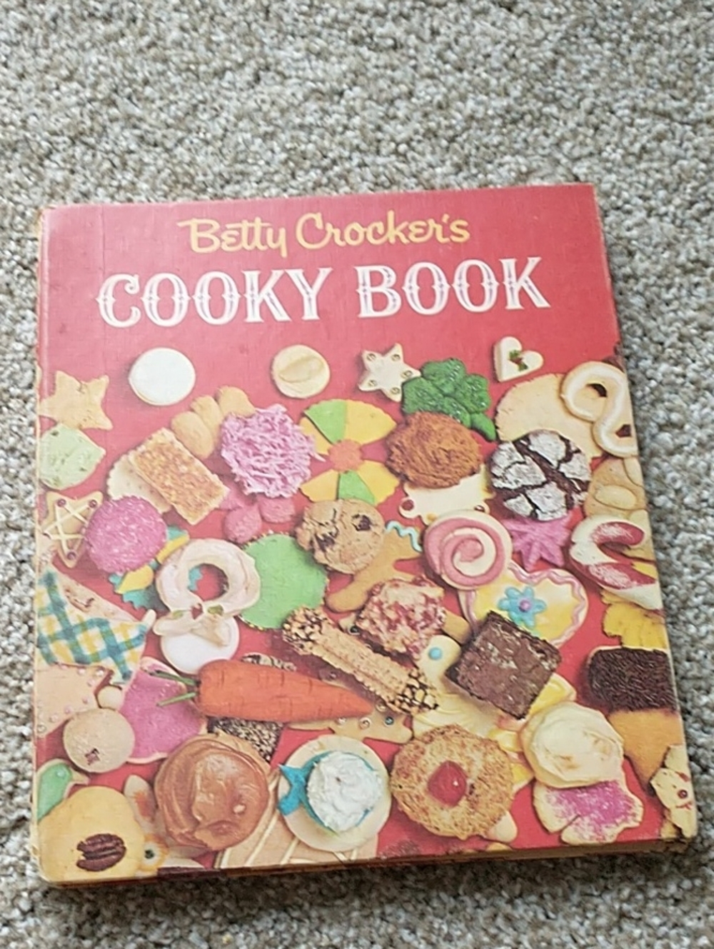 1963 Betty Crockers Cooky Book, Golden Press, General Mills